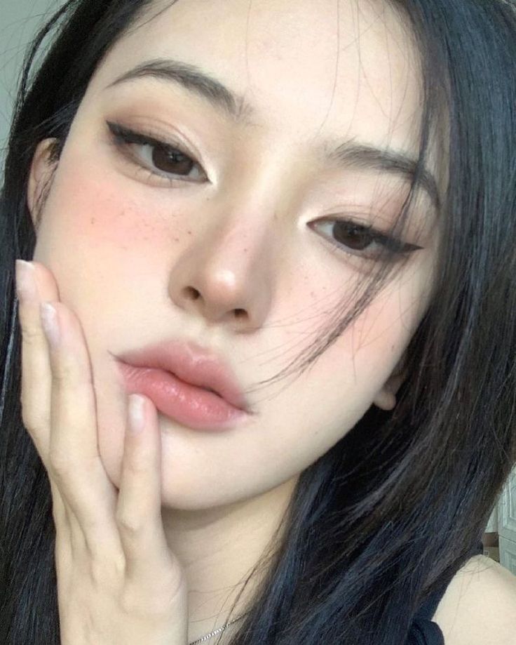 Makeup Ala Korea, Makeup Asia, Makeup Ulzzang, Asian Makeup Looks, Douyin Makeup, Soft Makeup Looks, Doll Eye Makeup, Korean Eye Makeup, Ulzzang Makeup