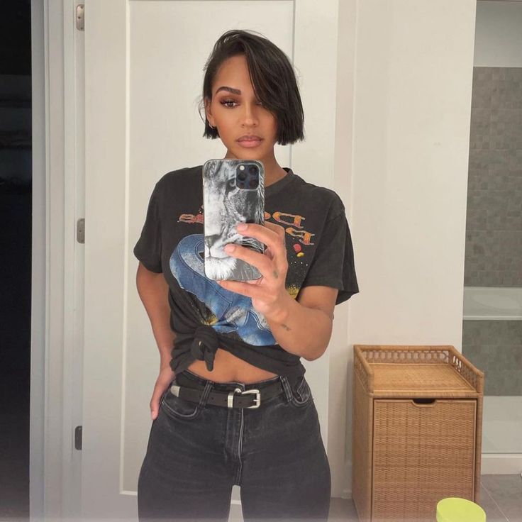 The Cut Life on Instagram: “yes! @meagangood give us bob & body! 😍 cut via @livjazzashley ✂️ . . #thecutlife #lahairstylist #losangeleshairstylist #meagangood…” Meagan Good Short Hair, Natural Hair Bob, Megan Good, Pressed Natural Hair, Silk Press Natural Hair, Meagan Good, Cool Short Hairstyles, Hair Crush, Natural Hair Journey