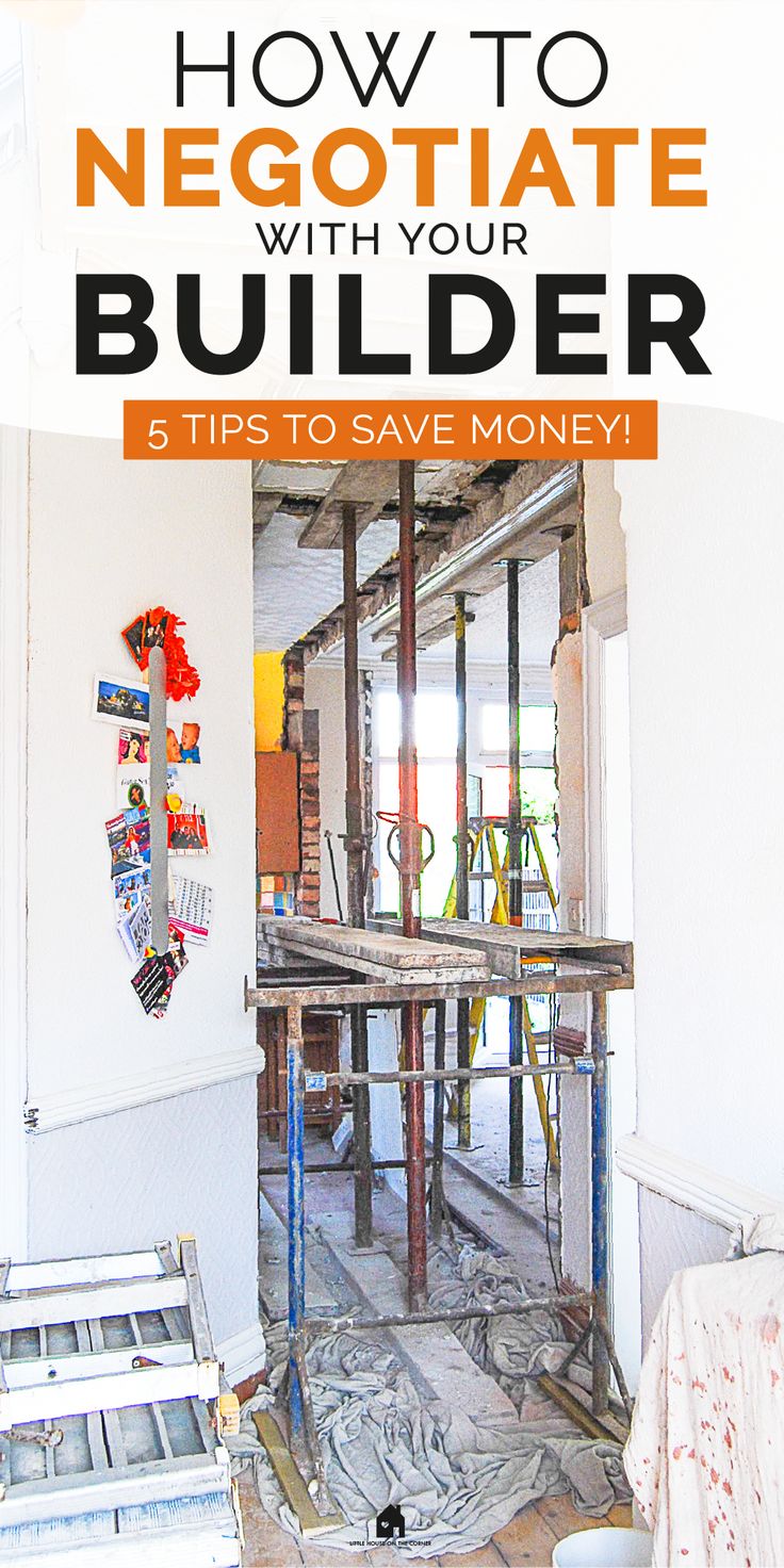 building work in house - how to negotiate with a builder and save money Ideas Casa, Construction Management, How To Save Money, Content Ideas, Save Your Money, Custom Home Builders, Ways To Save Money, Ways To Save, 5 Things