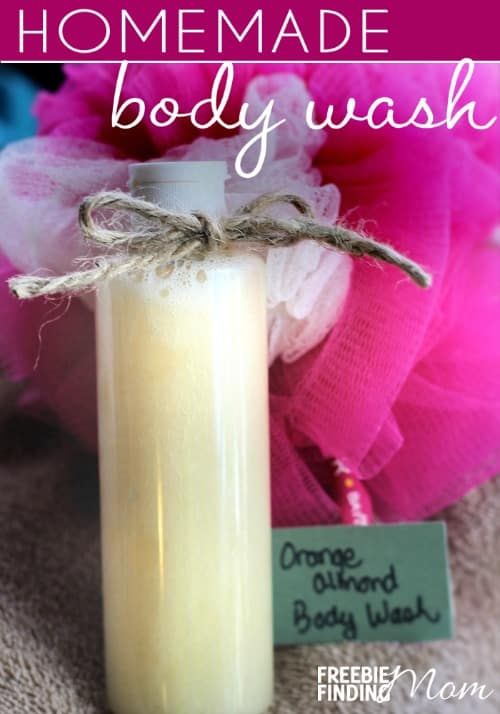 Do you love those scented body washes from Bath & Body Works but don’t like the high price tag? This tutorial will show you how to make body wash in just a few simple steps. Whether you desire a scent that relaxes or invigorates you, you can quickly and easily create it by changing out the essential oils used. These homemade body washes also make great DIY gifts. Diy Body Wash, Homemade Body Wash, Bath & Body Works, Diy Kosmetik, Homemade Lotion, Body Washes, Diy Spa, Diy Beauty Recipes, Diy Cosmetics