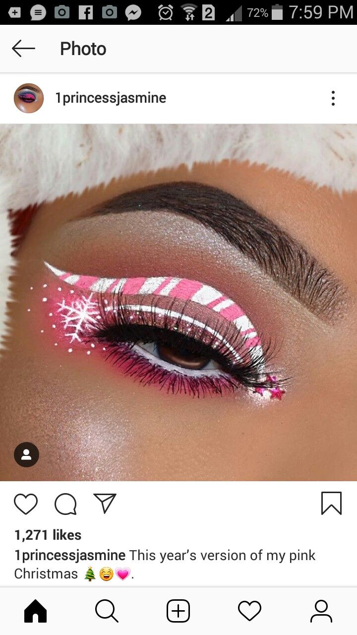 Christmas Makeup With Rhinestones, Christmas Eye Looks Simple, Christmas Blush Makeup, Purple Christmas Makeup, Pink Christmas Eye Makeup, Christmas Graphic Liner, Christmas Eyeliner Looks, Pink Christmas Makeup, Easy Christmas Eyeshadow Looks