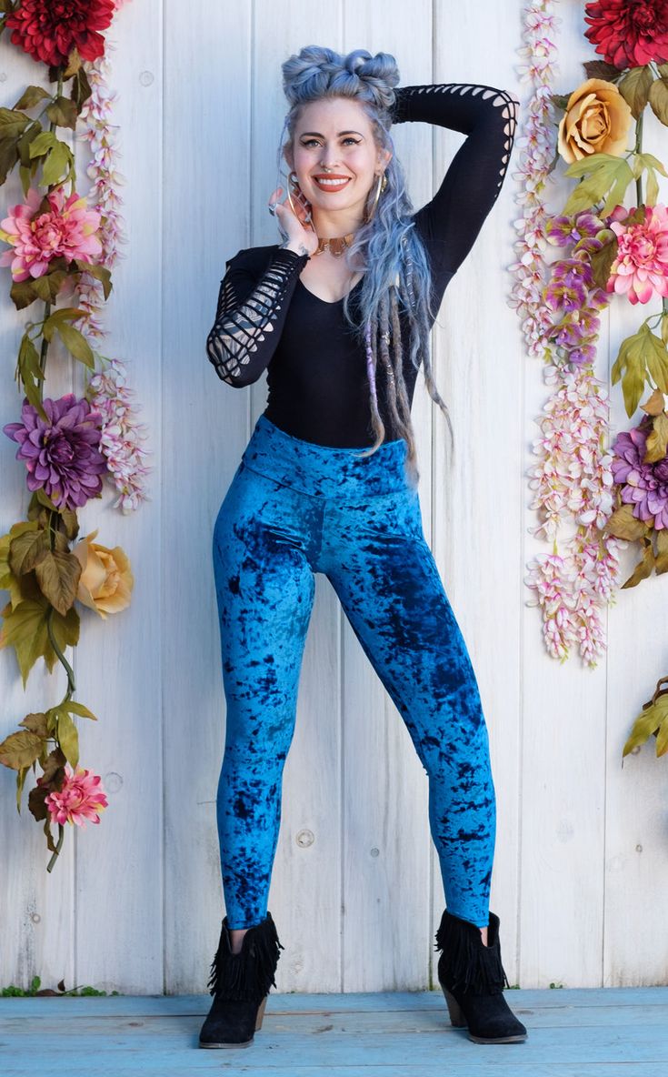 Velvet leggings makes the everyday "legging" into something spectacular and will become a favorite. Free shipping on all USA orders over $100. Rave Outfits Festivals, Teal Leggings, Tie Dye Tops, Everyday Leggings, Navy Leggings, Red Leggings, Velvet Collection, Velvet Leggings, Red And Teal