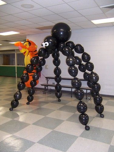 the balloon sculpture is made to look like an octopus