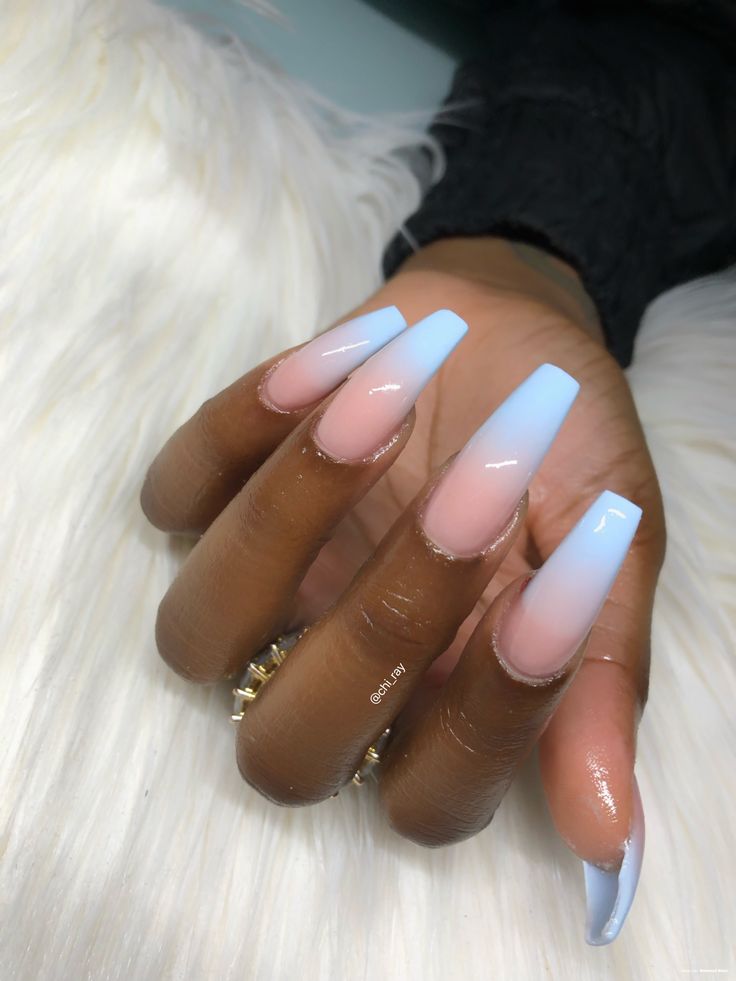 Light Blue Ombre Nails, Blue And Nude Nails, Nude Ombré Nails, Long Nails Coffin, Powder Blue Nails, Nails Baby Blue, Baby Blue Acrylic Nails, Nail Party, Cruise Nails