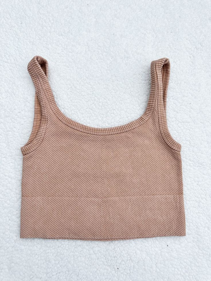 ☀Features: It is stretchy fits sizes XS-L ☀Details: Fabric: 92% Nylon / 8% Spandex Made in USA Trendy Seamless Sleeveless Tops, Trendy Sleeveless Seamless Top, Casual Stretch Crop Top With Seamless Construction, Casual Stretch Seamless Crop Top, Casual Seamless Stretch Crop Top, Beige Stretch Tops In Elastane, Stretch Beige Tops In Elastane, Casual Beige Elastane Tops, Spring Stretch Crop Top With Seamless Design