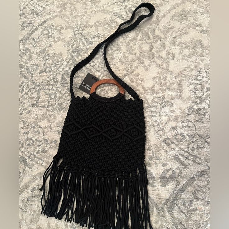 Black Crochet Shoulder Purse, Fringe Bottom, Wood Handles - Never Used Black Fringe Bag For Shopping, Trendy Black Shoulder Bag With Fringe, Black Fringe Shoulder Bag For Daily Use, Black Fringe Shoulder Bag For Shopping, Black Bohemian Bag With Fringe, Black Bohemian Shoulder Bag For Shopping, Black Bohemian Bag As Fashion Accessory, Black Bohemian Shopping Bag, Glitter Purse