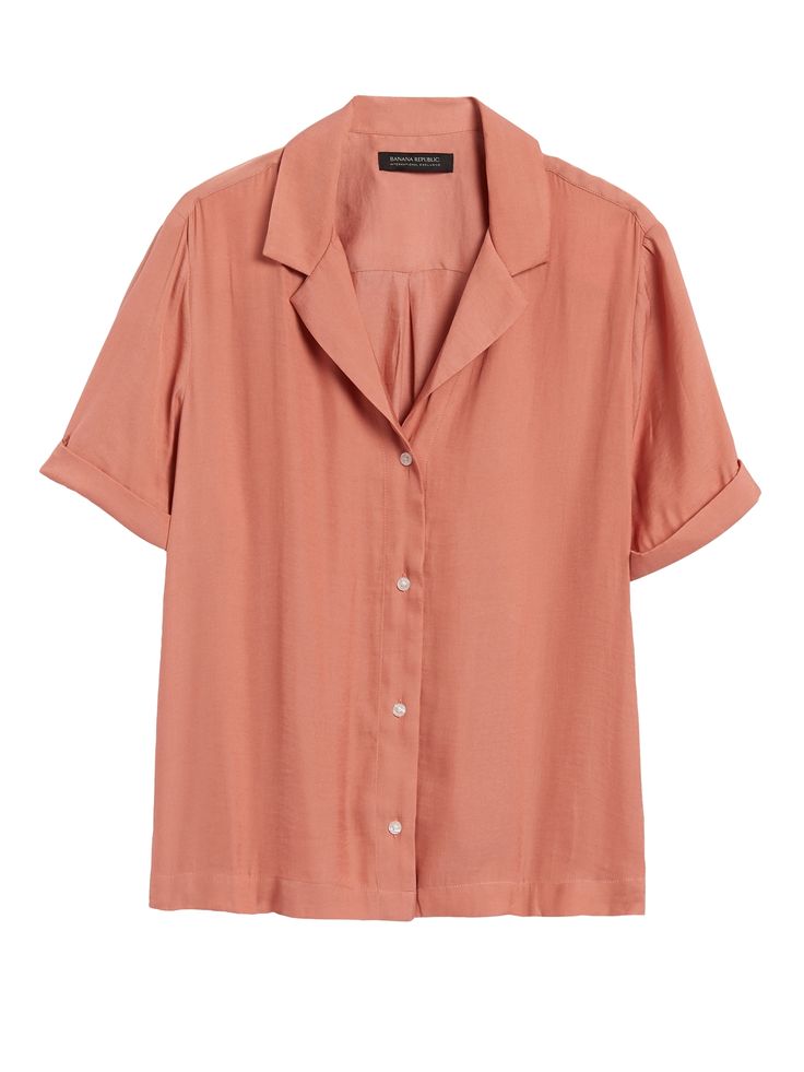 Camp-Collar Blouse | Banana Republic Easy Does It, Fancy Tops, High Rise Style, Elegante Casual, Androgynous Fashion, Tailored Shirts, Work Wardrobe, Collar Blouse, Collar Shirt