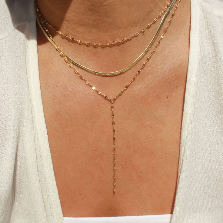 • Single Necklace• Gold Plated Stainless Steel PVD• Lariat Style Necklace• Chain Length: 14" + 2" extender 3" drop Single Necklace, Lariat Style Necklace, Necklace Chain Lengths, Lariat Necklace, Style Necklace, Necklace Chain, Ball Chain, Necklace Gold, Chain Lengths