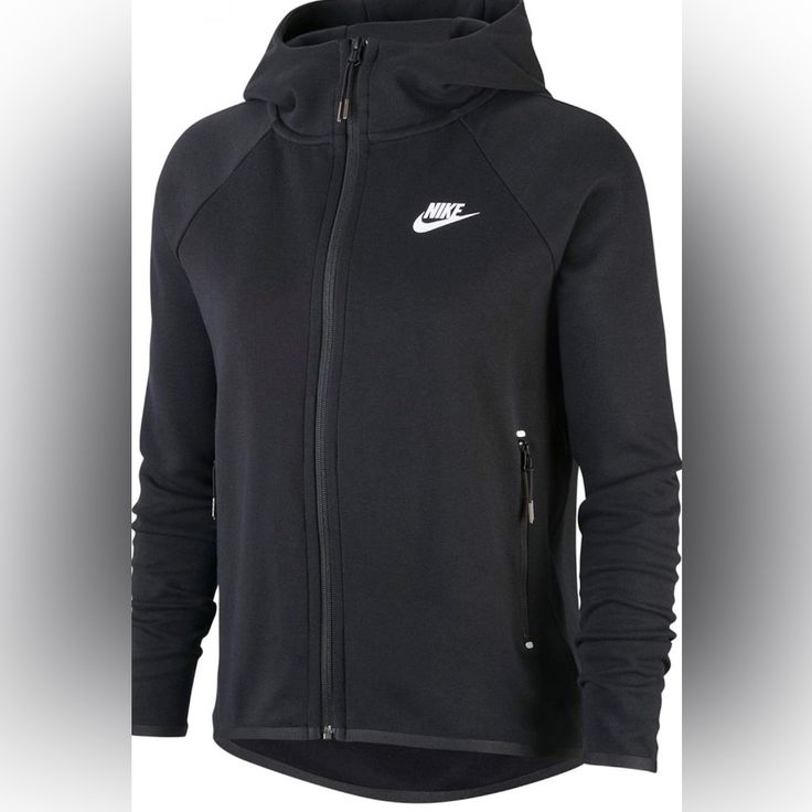 New With Tag Wh1 Nike Tech White, Black Cape, Fleece Jacket Womens, Bachelorette Outfits, Grunge Look, Nike Tech Fleece, Nike Tech, Tech Fleece, Womens Fleece