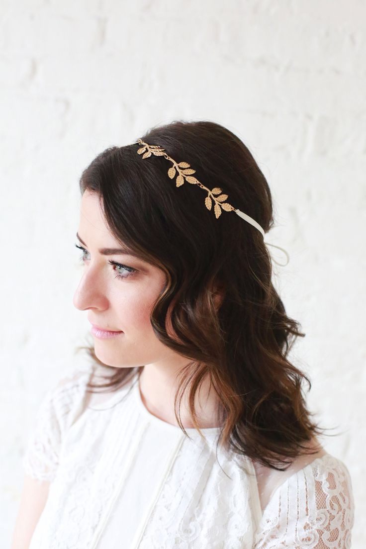 Delicate leafs covered in rhinestones and pearls on this tie in headpiece is sure to leave a statement on your big day. Ends are looped so you can choose to bobby pin it in the hair or add softness with an organza tie.  Please specify satin or organza tie or bobby pin at checkout! Available in Silver or Gold! Elegant Adjustable Headpieces With Matching Headband, Gold Teardrop Crown Headpiece For Wedding, Elegant Teardrop Crown Wedding Headpiece, Elegant Gold Teardrop Crown Headband, Elegant Adjustable Bridal Accessories, Elegant Crown Shaped Hair Accessories With Matching Headband, Elegant Crown-shaped Hair Accessories With Matching Headband, Adjustable Crown Hair Accessories For Wedding, Adjustable Headband For Formal Bridal Accessories