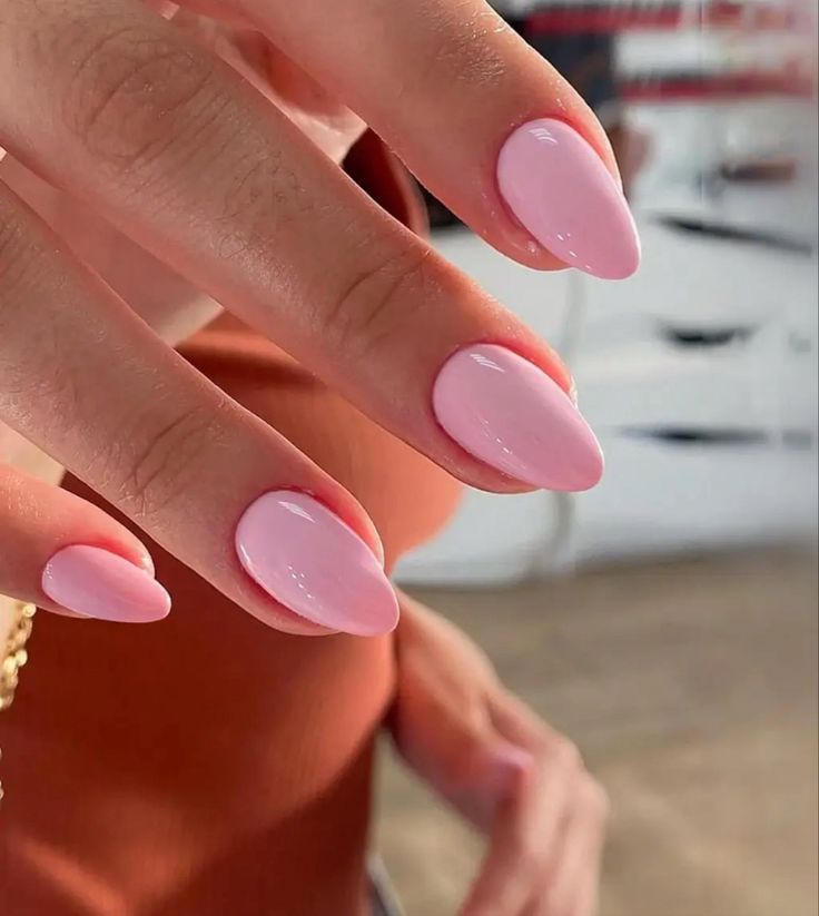 Pink Oval Nails, Short Almond Shape, Almond Nails Pink, Pink Nail Colors, Wide Nails, Baby Pink Nails, Plain Nails, May Nails, Pink Gel Nails