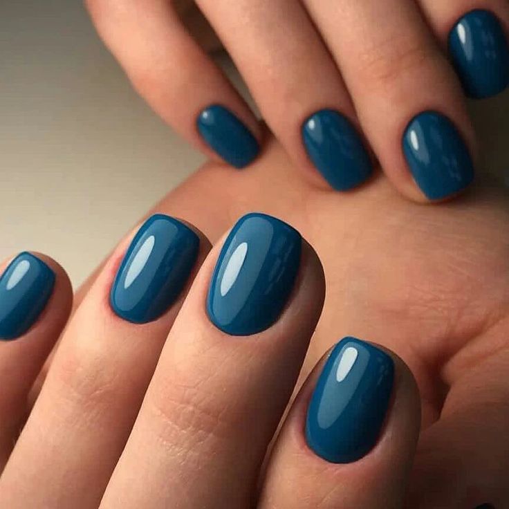 15ml/0.5oz We make every effort to display the colors our site as accurately as possible. However, please note that actual colors may differ slightly from how they appear on your screen due to varying monitor/device settings. Es Nails, Impress Nails, Gel Colors, Sns Nails, Her Nails, Blue Nail Polish, Blue Nail, Summer Nails Colors, Dipped Nails