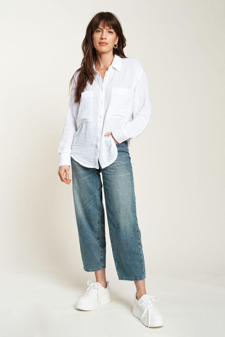 KJ is Size 24 and 5'9 Jeans And A Nice Top, Gauze Shirt, Fall Wardrobe Essentials, Denim Outerwear, Ethical Clothing, Easy Peasy, Cotton Blouses, Fall Wardrobe, Oversized Shirt