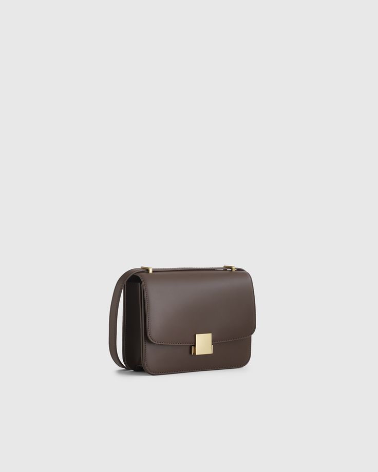 Quince  | Quince | Women's Italian Leather Box Shoulder Bag in Dark Brown Timeless Rectangular Flap Bag With Dust Bag, Everyday Bags With Gold-tone Hardware And Rectangular Shape, Elegant Square Shoulder Bag In Smooth Leather, Elegant Square Shoulder Bag With Smooth Grain, Classic Evening Satchel With Rectangular Case, Classic Evening Satchel In Rectangular Case, Classic Evening Satchel In Rectangular Shape, Timeless Rectangular Box Bag For Formal Occasions, Classic Square Shoulder Bag With Smooth Grain