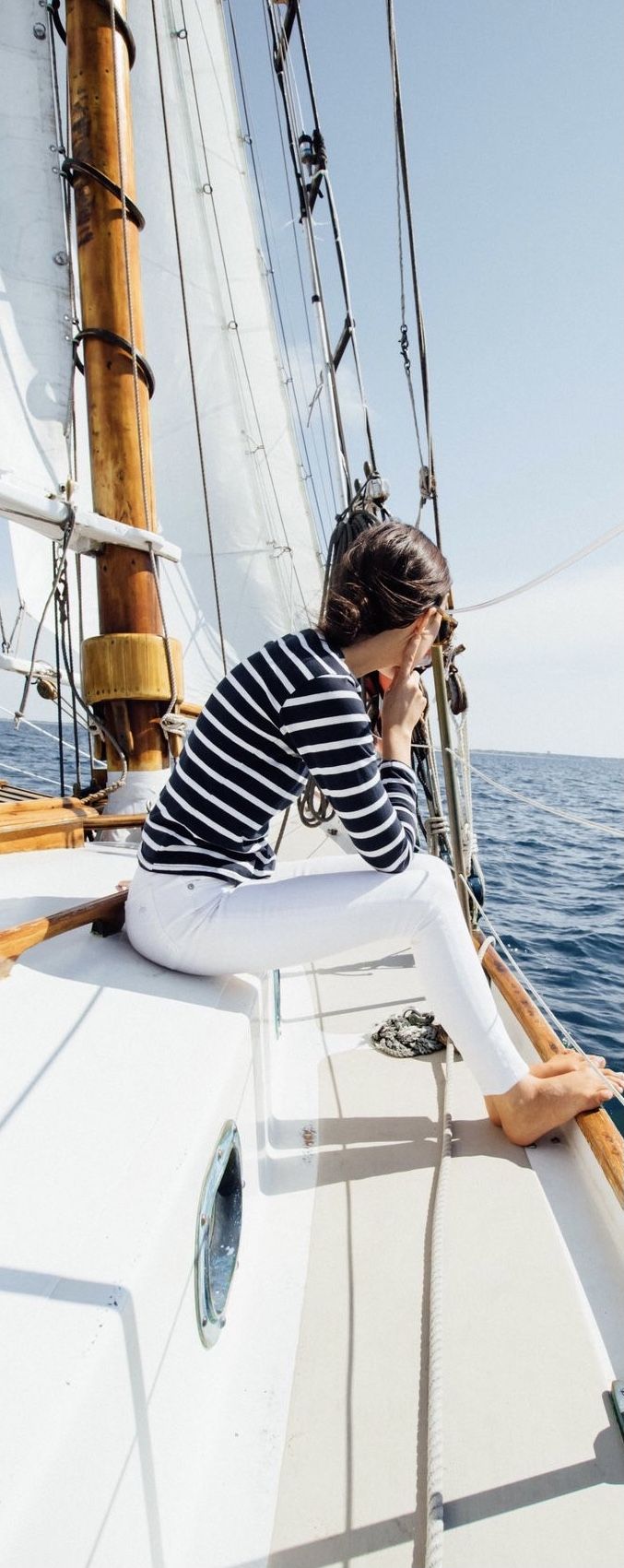 House In The Hamptons, Summer Sailing, Stripy Tops, Nantucket Summer, Chic Lifestyle, Nautical Chic, England Summer, Nautical Colors, Nautical Inspiration