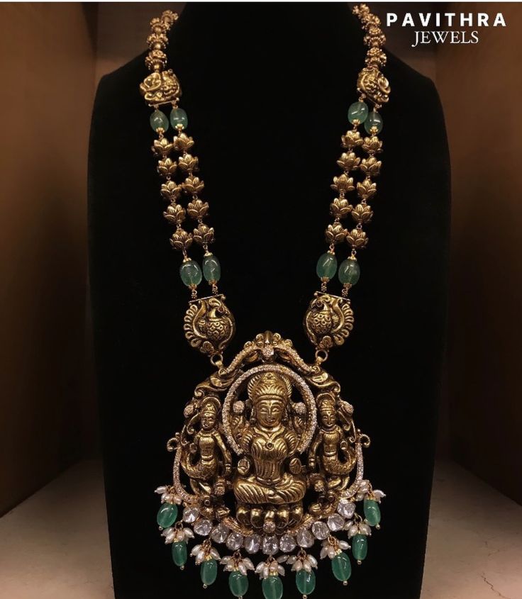 Gold Bridal Jewellery Indian, Gold Antique Jewellery, Royal Necklace, Antique Necklace Gold, Iconic Jewelry, Gold Haram, Wedding Jewelry Sets Bridal Jewellery, Jewelry Hacks, Trendy Jewellery