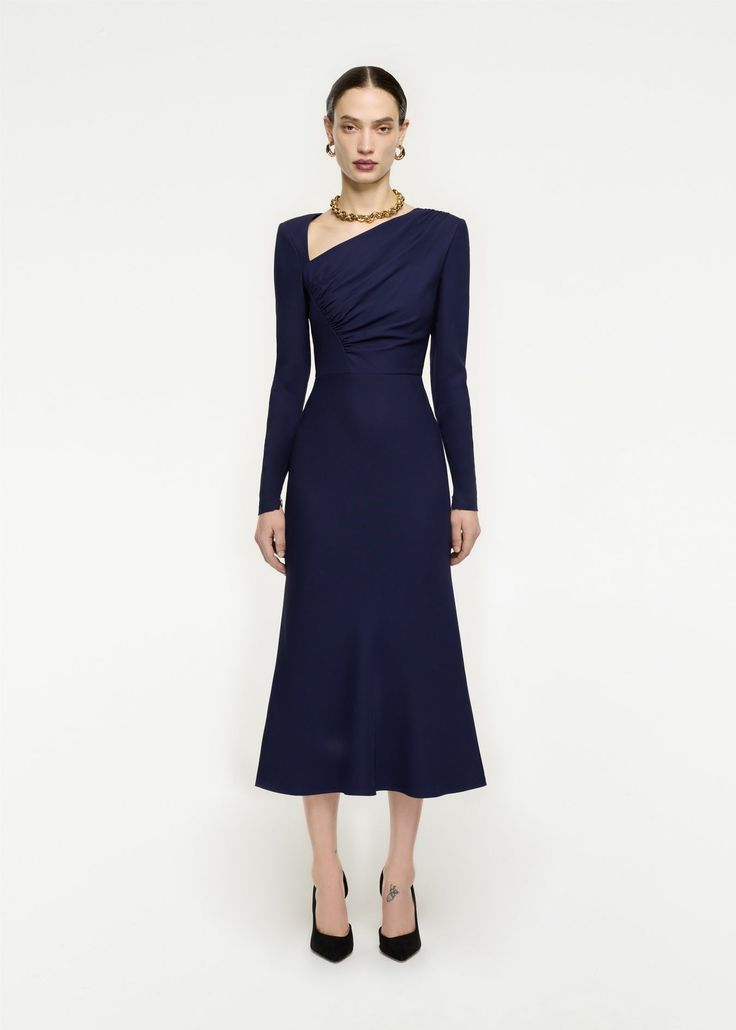 Roland Mouret Dress, Performance Outfits, Modest Dresses Casual, Royal Dresses, Royal Outfits, Wedding Attire Guest, Classy Casual Outfits, Navy Midi Dress, Frock Design