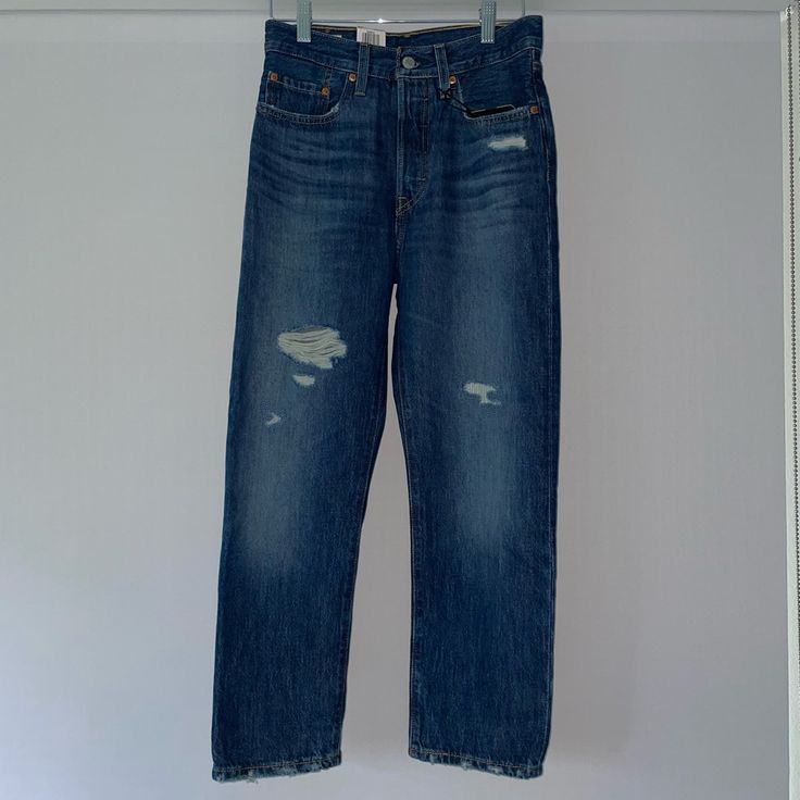 Blue Cropped High Rise Straight Leg Jeans. Levi’s Brand. Size 26. New With Tags High Rise Straight Leg Jeans, Jeans Color, Levi's Jeans, Levis Jeans, Colored Jeans, Straight Leg Jeans, Leg Jeans, Levi Jeans, Levi's