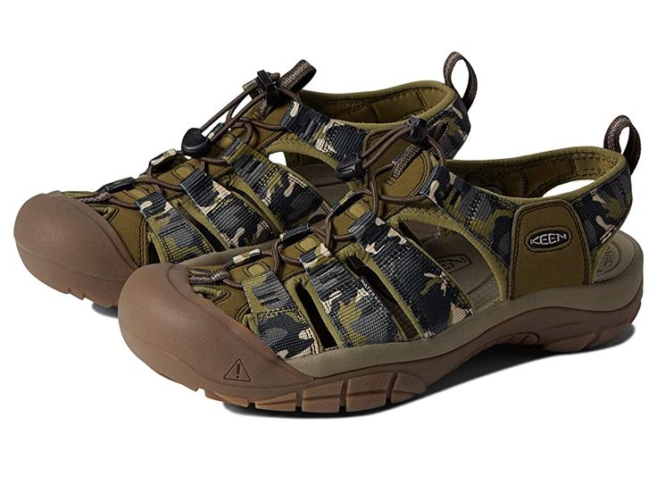 KEEN Newport H2 - Men's Sandals : Camo/Olive Drab : Like the Newport, the H2 is designed for function. The all synthetic upper is extremely durable and quick drying. The patent pending toe guard offers more protection than any other sport sandal, and the multi-lug outsole will serve you well on the street, trail, river bed or boat deck. A hydrophobic foam lining is comfortable against the foot, and will not absorb water. Non marking outsole rubber compound provides superior coefficient of fricti Functional Breathable Slip-on Sandals, Durable Nylon Sport Sandals, Durable Functional Nylon Sport Sandals, Sporty Slip-on Sandals For Outdoor, Lightweight Casual Sport Sandals For Hiking, Durable Nylon Sport Sandals For Outdoor Activities, Breathable Slip-on Sport Sandals For Hiking, Breathable Slip-on Hiking Sandals, Breathable Round Toe Sandals For Walking