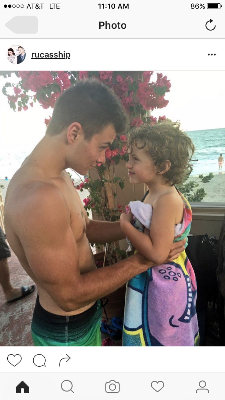 Peyton Meyer Shirtless, Peyton Meyer, Dog With A Blog, Boy Meets World, New Hairstyle, Hairstyle Gallery, Boy Meets, Girl Meets World, World Star