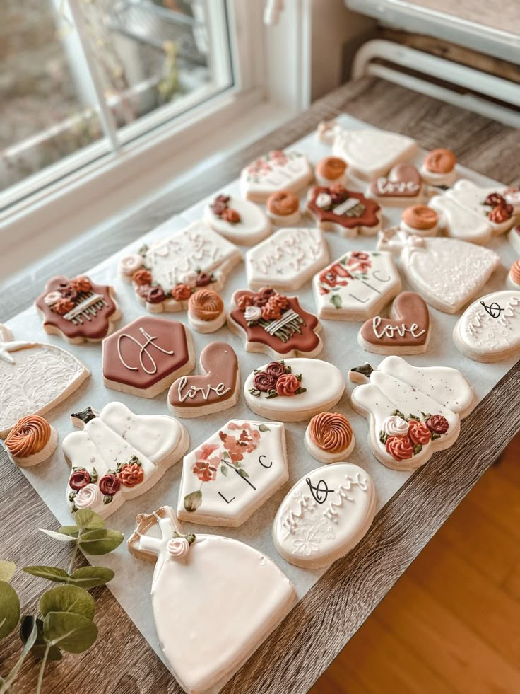 #cookiesbringjoy
#mhcookieshoppe
#buttercookies
#customcookies
#decoratedcookies
#handpaintedcookies
#watercolorcookies
#floralcookies
#bridalcookies
#pumpkincookies
#fallweddingshower
#fallweddingshowercookies
#terracottacookies
#marooncookies
#monogramcookies Wedding Cookies Terracotta, Terracotta Bridal Shower Cookies, Bridal Shower Cookies Fall, Terracotta Boho Bridal Shower Decor, Terra Cotta Bridal Shower Decor, Terracotta Cookies, Fall Bridal Shower Cookies Decorated, Terracotta Wedding Cookies, Autumn Wedding Cookies