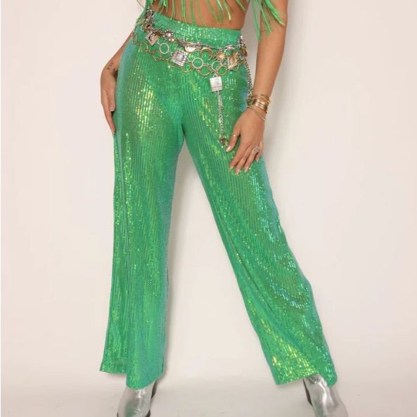 Brand New Eastnwest The Label Amber Pant - Sequin Stretchy - 26-28 #Festival Green Sequined Bottoms For Night Out, Green Sequined Party Bottoms, Glamorous Green Bottoms For Party Season, Glamorous Green Sequined Bottoms, Green Bottoms For Night Out, Green Chic Bottoms For Party Season, Green Bottoms For Night Out Party, Green Wide Leg Party Bottoms, Green Wide Leg Bottoms For Party