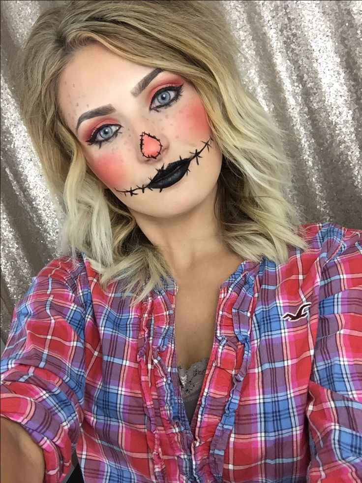 Farmer Makeup Halloween, Scarecrow Face Paint, Scarecrow Faces, Scarecrow Halloween Makeup, Makeup Looks To Try, Scarecrow Makeup, Scarecrow Face, Makeup Artistic, Spooky Halloween Costumes