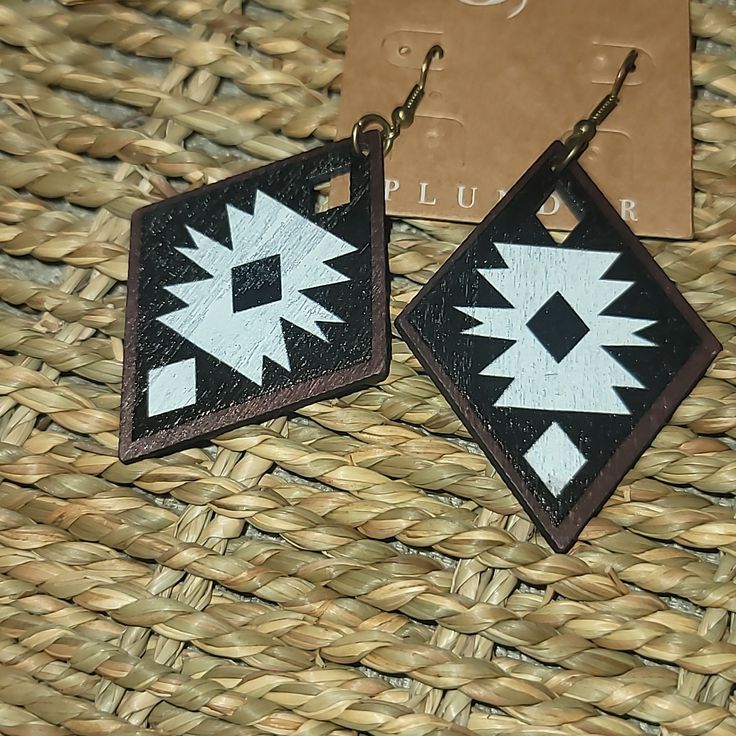 Nwt Exclusive Plunder Wood Diamond Shape Tribal Earrings. Check Out My Other Plunder Items. Make Me An Offer Or Bundle Your Likes And Save. Happy Poshing Brown Hand Tooled Earrings For Festival, Hand-tooled Brown Earrings For Festival, Brown Festival Earrings, Adjustable Southwestern Black Earrings, Black Hand-tooled Bohemian Jewelry, Black Hand Tooled Bohemian Jewelry, Black Bohemian Hand-tooled Jewelry, Artisan Black Earrings For Festivals, Black Southwestern Dangle Earrings