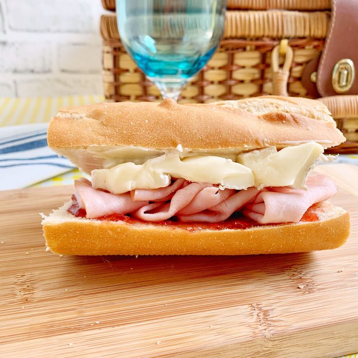 Ham And Brie Baguette, French Ham And Cheese Baguette, Ham And Cheese Baguette, Ham And Butter Sandwich, Cheese Baguette, Brie Sandwich, Baguette Sandwich, Positive Person, Cold Sandwiches