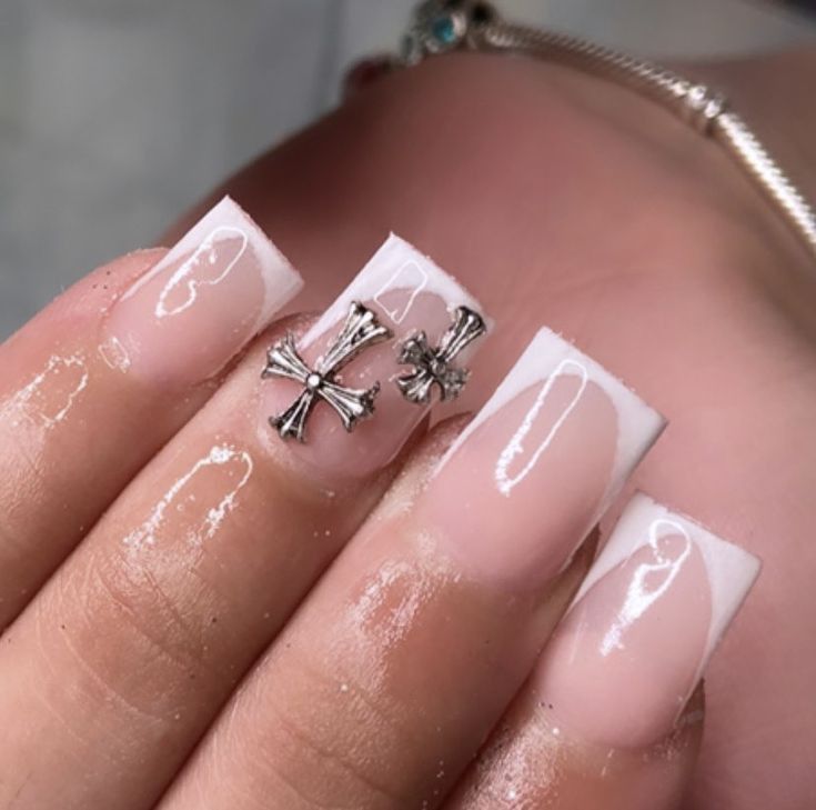 High School Nails, Bird Nail Art, Rainbow Feather, Feather Bird, Cross Nails, Art Designs Ideas, Long Acrylic Nail Designs, Colored Acrylic Nails, French Tip Acrylic Nails