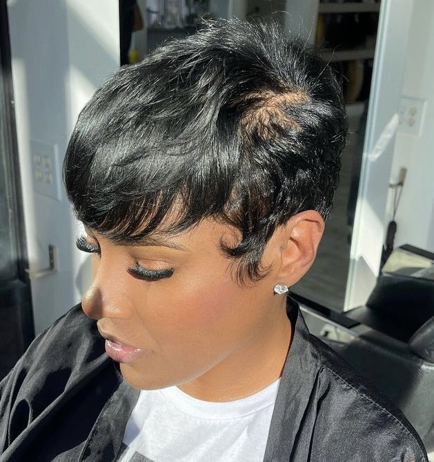 Pixie Haircut For Black Women With Highlights, Short Hairstyle Women Real Hair, Soft Taper Haircut, Short Relaxed Pixie Black Women, Rhianna Hair Styles, Pixie Cut With Lines Black Women, Short Hair Cuts On Black Women, Pixie Haircut Side Part, Pixie Hair Cuts For Black Women