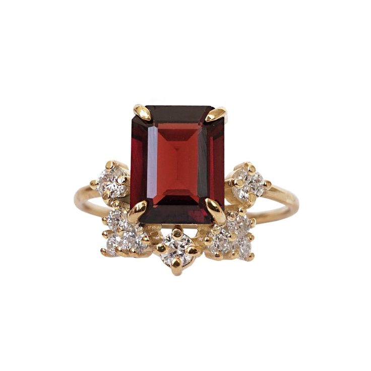 Emarald Ring, Birthday Gemstones, Style 2023, Garnet Jewelry, Garnet Ring, Garnet Stone, Silver Work, Gold Piece, Garnet Rings