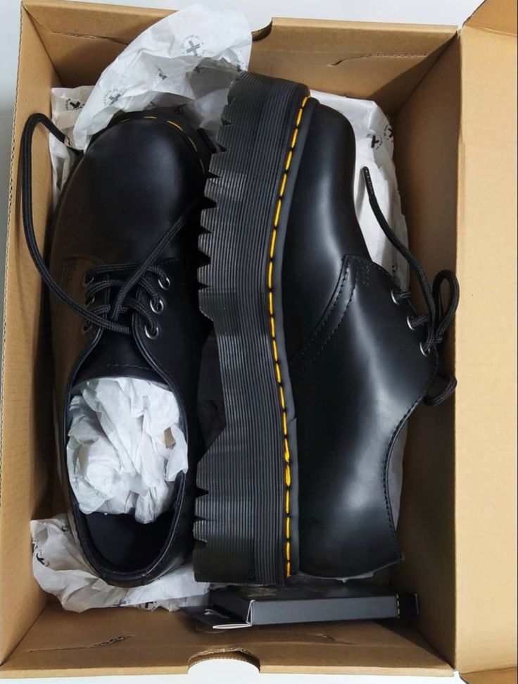 dr. martens platform Platform Dr Martens, Dr Martens Platform, Xmas List, Luxury Lifestyle Dreams, Perfect Shoes, Glow Up?, Dr. Martens, Cute Shoes, Luxury Lifestyle