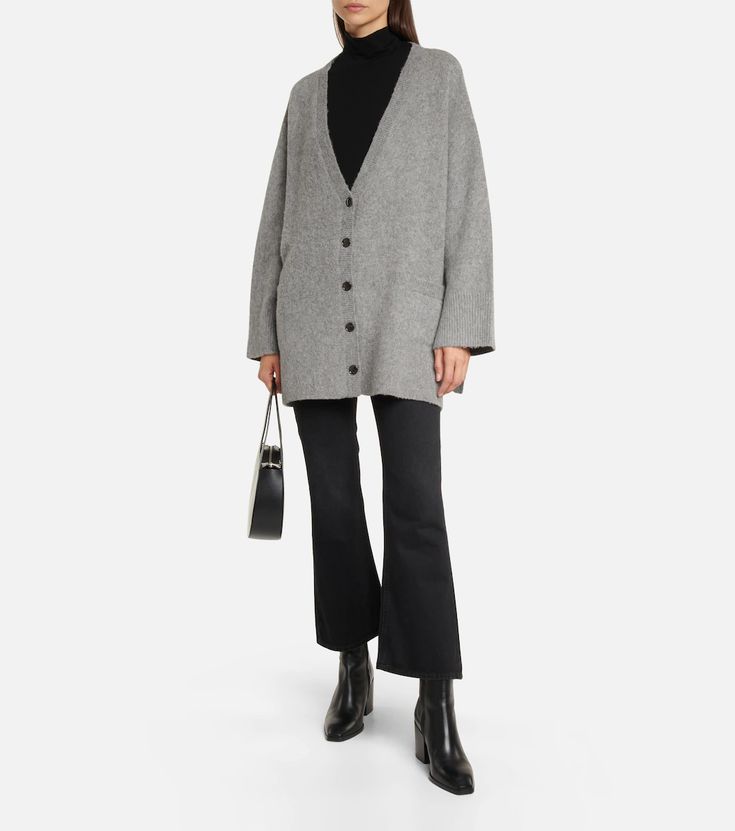 Mid-rise flared cropped jeans Wool Knit, Cropped Jeans, Knit Cardigan, Mid Rise, Saint Laurent, Normcore, Online Store, Luxury Fashion, Wool