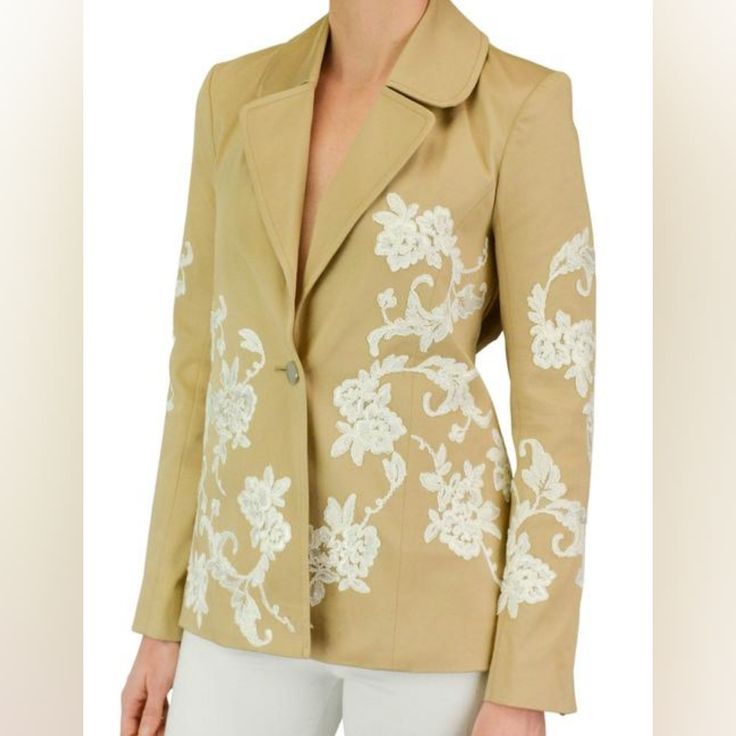 Nwt Alexis Jacket Spring Designer Blazer With Notch Lapel, Luxury Spring Blazer With Lapel Collar, Designer Spring Blazer, Luxury Beige Outerwear For Spring, Luxury Cream Outerwear For Spring, Designer Tailored Spring Outerwear, Designer White Blazer With Lapel Collar, Designer White Blazer For Fall, Fitted Neutral Blazer For Spring