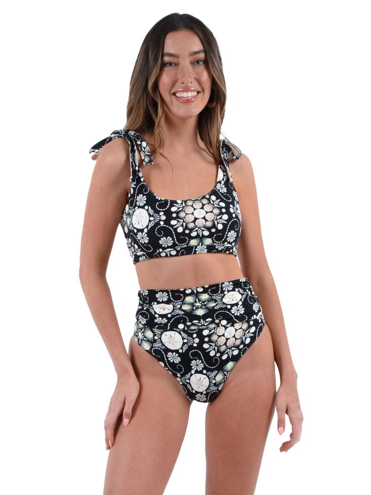 Dive into Summer Bliss with Our matching High-Waisted Lottie Bikini Bottom! Crafted to complement our adorable bow-tie bikini top, this high-waisted fold-over bottom adds a touch of sophistication and vintage charm to your beach look. Whether you choose to fold it down for a cheeky peek or keep it high for tummy control and full coverage, you'll be rocking endless style and confidence. Embrace the Details: Flattering high-waisted design: Elongates your legs and accentuates your curves for a stun Summer Vacation Swimwear With Bow, Fitted Swimwear With Bow For Swimming, Beachwear Swimwear With Bow For Poolside, Bow Detail Beachwear Swimwear For Poolside, Brand Stylist, Resort Collection, Beach Look, Beach Babe, Spring Collection