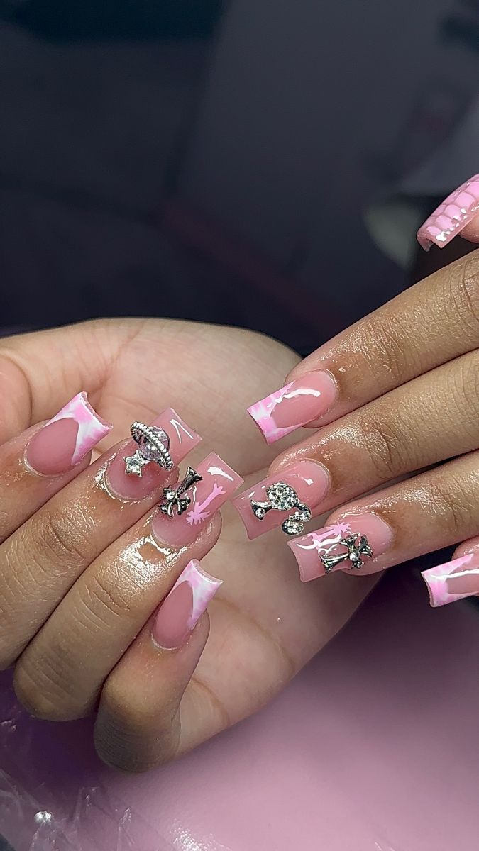 Back to school Pink Barbie planet nails Pink Nails W Charms, Barbie Charm Nails, Pink Sweet 16 Nails, Barbie Nails Design Ideas, Sweet 16 Nails, Planet Nails, Pink Sweet 16, Acrylic Nail Set, Barbie Theme