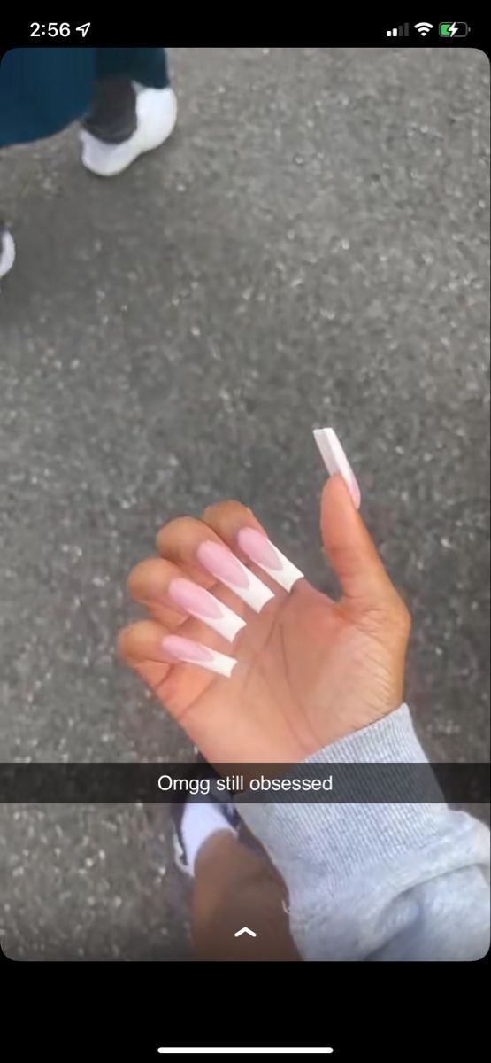 French Tip Long Acrylic Nails Square, Long French Tip Nails With Heart, French Nail Designs Long, Square Long French Tip Nails, Long Square Acrylic French Tip Nails, Baddie French Tip Nails Long, Long Frenchies Nails, French Tip Acrylic Nails Birthday, Long Acrylic Nails Square Ideas Design