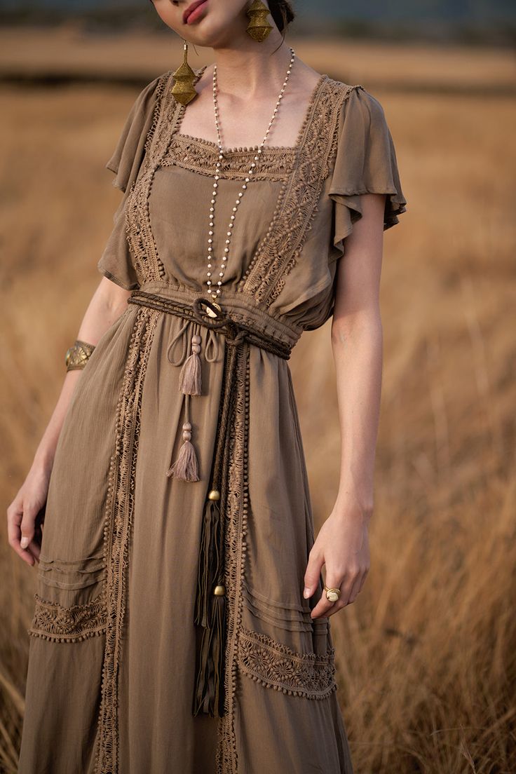 Desert Clothing, Desert Sand, Made Clothing, Unique Styles, Style Tips, Modern Boho, Ethical Fashion, Edgy Fashion, Slow Fashion