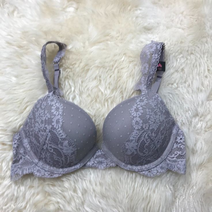 Really Nice One Thanks Victoria's Secret Gray Bra, Gray Underwire Bra With Padded Cups, Gray Fitted Push-up Bra, Fitted Gray Push-up Bra, Fitted Silver Bra, Elegant Gray Underwire Bra, Elegant Fitted Gray Bra, Elegant Fitted Silver Bra, Silver Elegant Fitted Bra