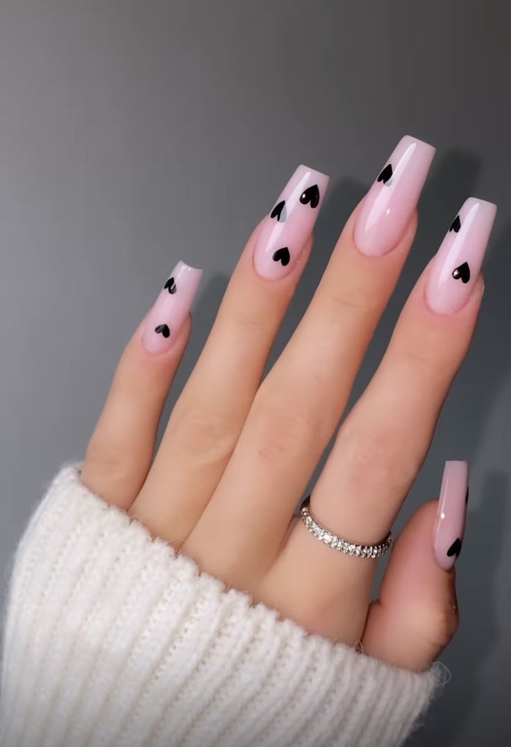 Mickey Nails, Nail Designs Valentines, Pink Acrylic Nails, Heart Nails, Pretty Acrylic Nails, Chic Nails, Fancy Nails, Types Of Nails, Short Acrylic Nails