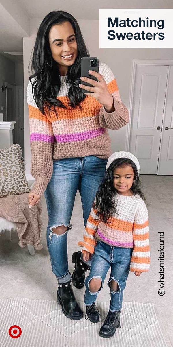 Cute Matching Mom And Daughter Outfits, Mommy And Me Sweaters, Mama And Daughter Outfits, Mommy And Me Fashion, Momma And Daughter Matching Outfits, Matching Outfits For Mom And Daughter, Shein Mommy And Me Outfits, Mom And Daughter Fall Outfits, Mama And Me Outfits