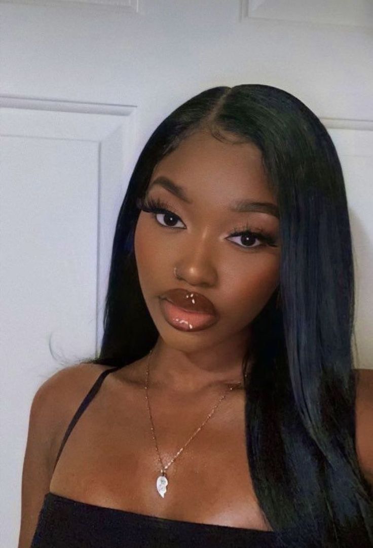 Sweet 16 Makeup, Back To School Makeup, Birthday Makeup Looks, Soft Makeup Looks, Pretty Makeup Looks, Makeup For Black Skin, Brown Skin Makeup, Simple Makeup Looks, Black Queens