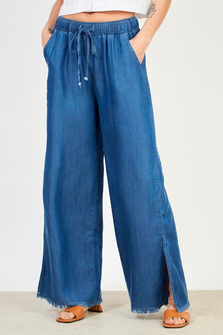 Dark blue denim frayed hem wide leg trousers_1 Casual Mid-rise Wide Leg Pants With Frayed Hem, Casual Full Length Bottoms With Frayed Hem, Casual Wide-leg Flare Jeans With Frayed Hem, Dark Wash Wide Leg Cropped Pants With Relaxed Fit, Casual Full Length Pants With Frayed Hem, Spring Dark Wash Tencel Jeans, Trendy Wide Leg Pants With Frayed Hem, Trendy Full Length Bottoms With Frayed Hem, Denim Wide-leg Flare Jeans With Frayed Hem