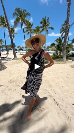 Scarf Dress Wrap, Sarong Tutorial, How To Tie A Sarong, Scarf Tips, Summer Vacation Dress, Sarong Tying, Scarf Wearing Styles, Beach Sarong, How To Wear A Scarf