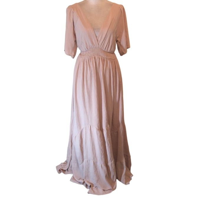 New With Tags Maxi Dress By Baltic Born, Size Small. Blush Colored. V Neck On Front And Back. Lined To Thigh. Smocked Stretchy Waist. About 15.5” Across The Chest And 56.5” From Top To Bottom. V-neck Lined Maxi Dress For Daywear, Rayon Maxi Dress With Smocked Back For Day Out, Chic Short Sleeve Maxi Dress With Smocked Back, Feminine Viscose Maxi Dress For Day Out, Fitted Viscose Maxi Dress For Day Out, Spring Tiered Viscose Dress, Beige Maxi Dress With Smocked Back For Day Out, Short Sleeve Lined Maxi Dress For Dress Down Days, Feminine Flowy Rayon Maxi Dress