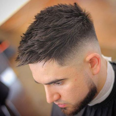 Low Fade Haircut Men's, Dapper Haircut, Classy Hairstyle, Men New Style, Trending Hairstyles For Men, Gentleman Haircut, Classy Gentleman, Fade Haircuts For Men, Low Skin Fade