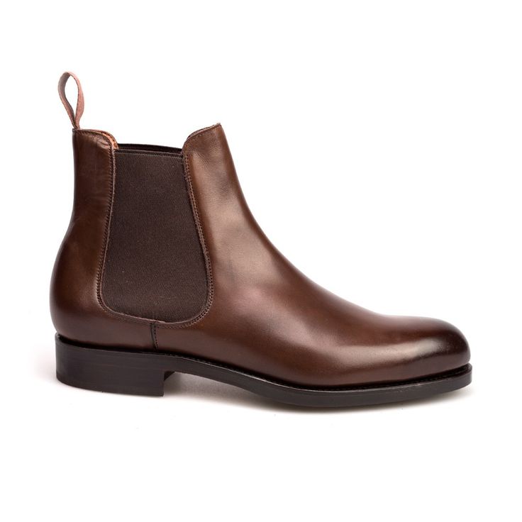 CUSTOM CHELSEA BOOTS 810 Shell Cordovan Shoes, Chelsea Winter, Shiny Boots, Cordovan Shoes, Black Leather Chelsea Boots, Luxury Boots, Brown Chelsea Boots, Botas Chelsea, Oxford Sneakers