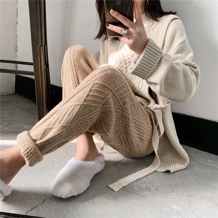 CityKnit Warm Cable Knit Pants Womens – BodiModi Boho Store, Knitted Pants, Boho Pants, Ankle Length Pants, Maxi Dresses Casual, Wool Pants, Bohemian Clothes, Knit Pants, Boho Outfits