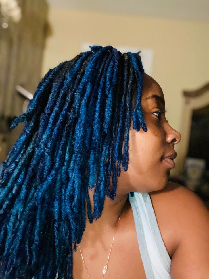 Dark Blue Dreads Black Women, Blue Dreads Black Women, Dark Blue Locs, Blue Locs Black Women, Indigo Hair Color, Blue Locs, Color Locs, Dreads Black Women, Short Dreadlocks